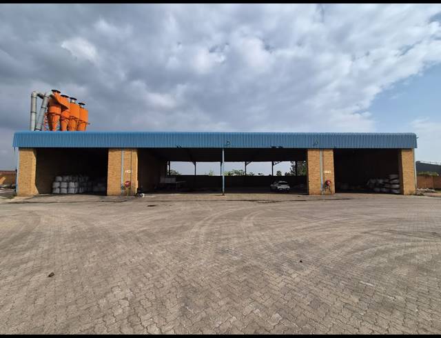 5,000M² INDUSTRIAL YARD TO LET IN WADEVILLE